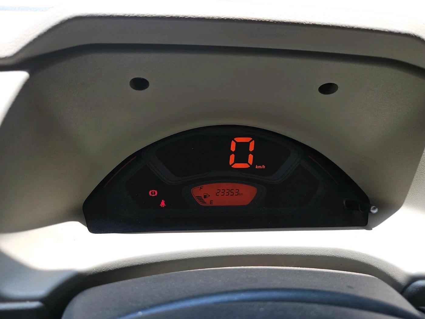2023 Maruti Eeco 5 STR AC, Petrol, Manual, 23,353 km, interior