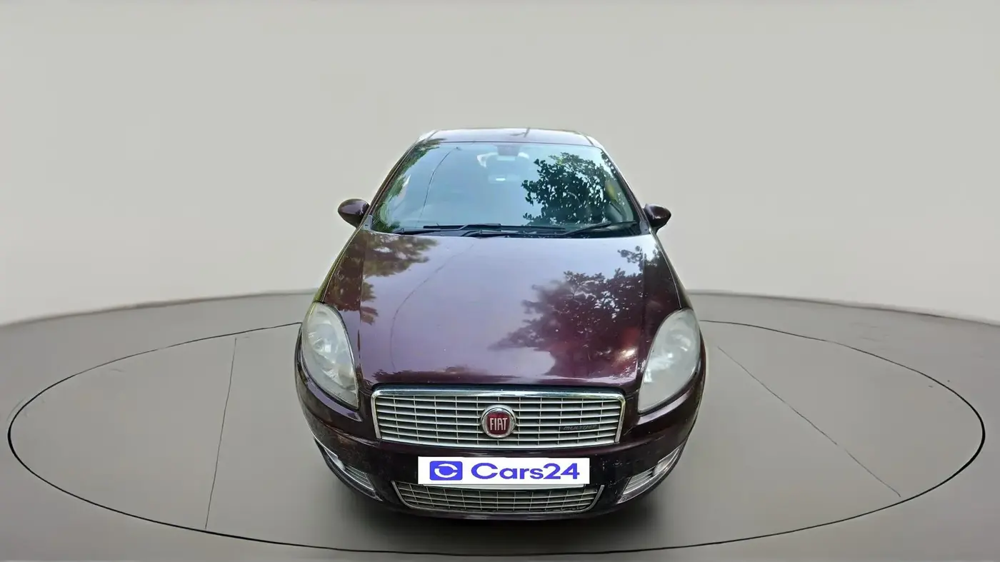 2012 Fiat Linea EMOTION 1.3, Diesel, Manual, 1,30,001 km, exterior