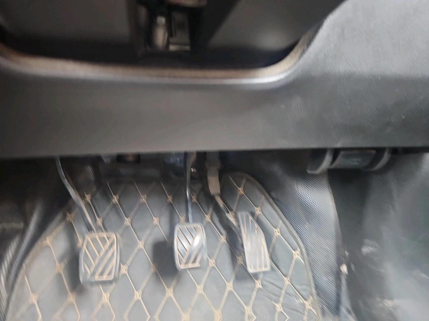 2022 Maruti Swift ZXI, Petrol, Manual, 85,101 km, interior