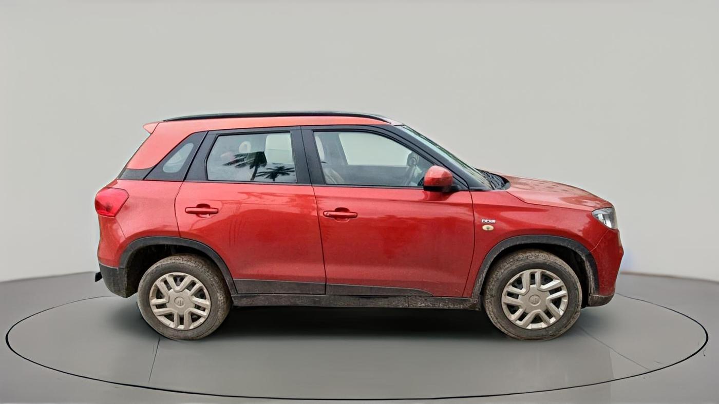 2016 Maruti Vitara Brezza VDI, Diesel, Manual, 1,71,311 km, exterior