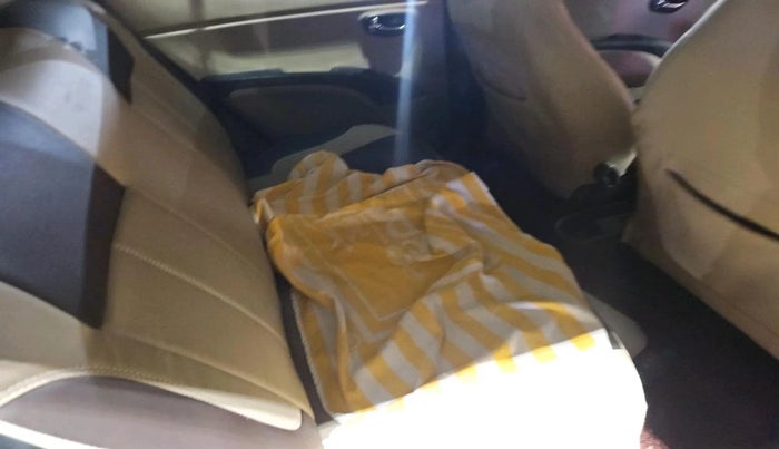 2013 Hyundai i10 MAGNA 1.1, Petrol, Manual, 39,912 km, interior