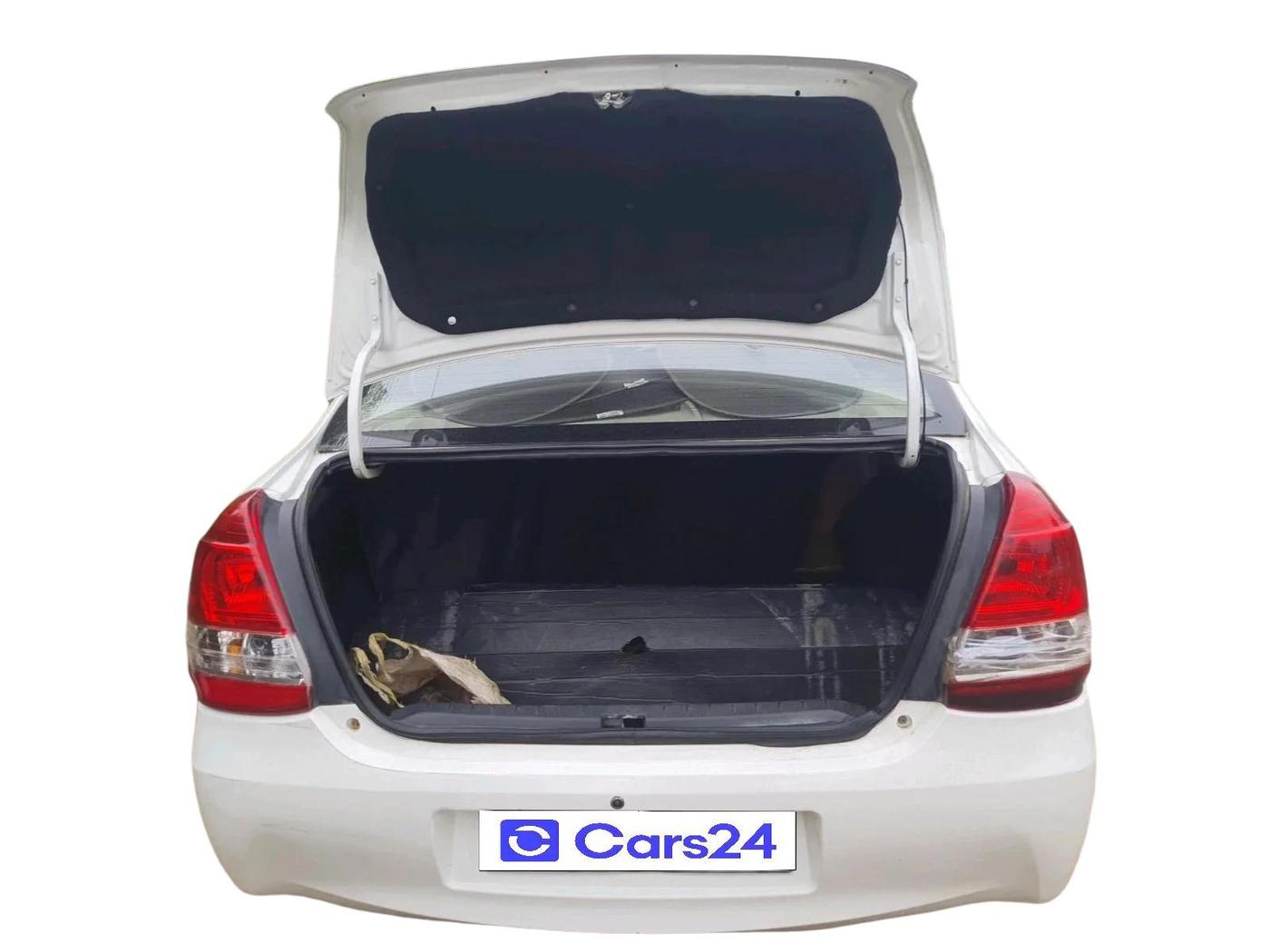 2015 Toyota Etios GD, Diesel, Manual, 1,28,665 km, exterior