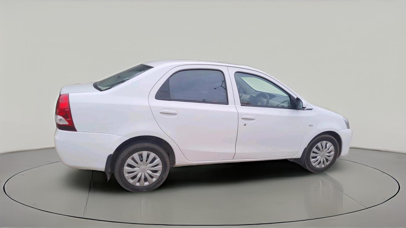 2015 Toyota Etios GD, Diesel, Manual, 1,28,665 km, exterior