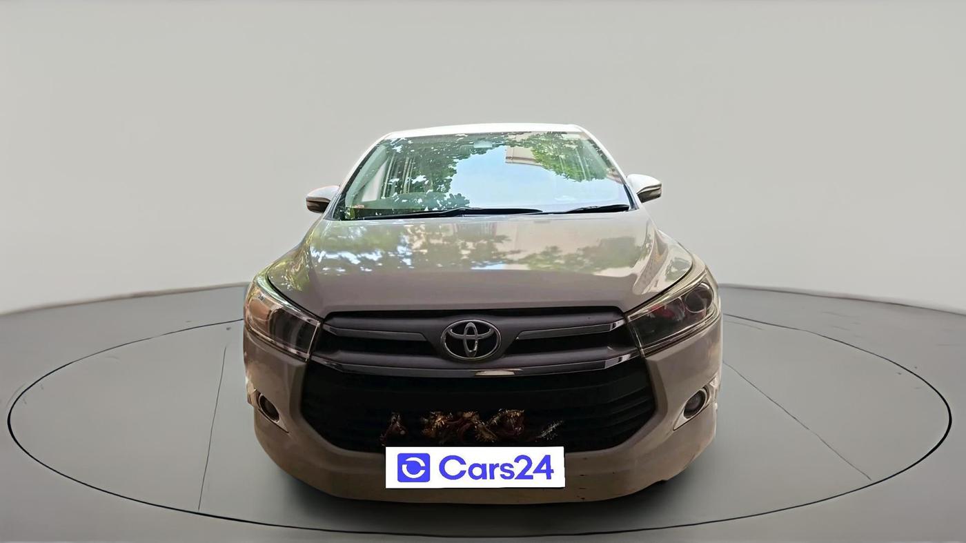 2018 Toyota Innova Crysta 2.4 VX 7 STR, Diesel, Manual, 2,27,084 km, exterior