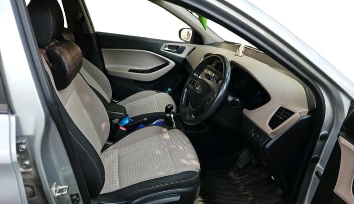 2019 Hyundai Elite i20 ASTA 1.2 (O), Petrol, Manual, 1,29,103 km, interior