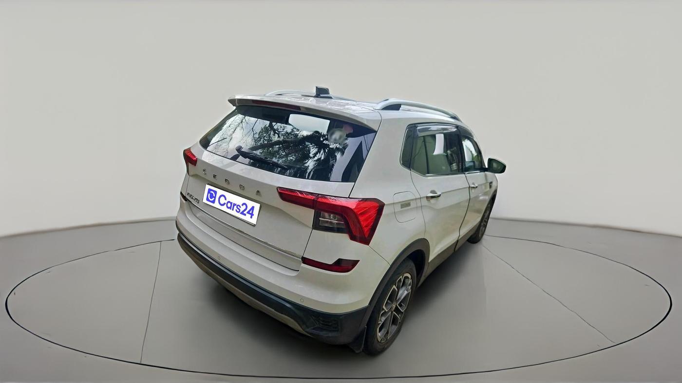 2022 Skoda KUSHAQ STYLE 1.0L TSI AT (6 AIRBAGS), Petrol, Automatic, 60,982 km, exterior