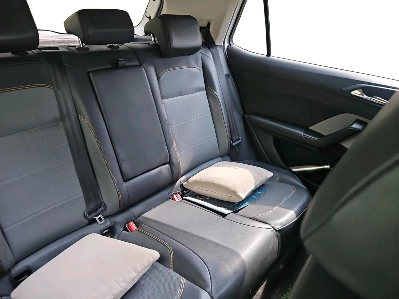 2022 Skoda KUSHAQ STYLE 1.0L TSI AT (6 AIRBAGS), Petrol, Automatic, 60,982 km, interior