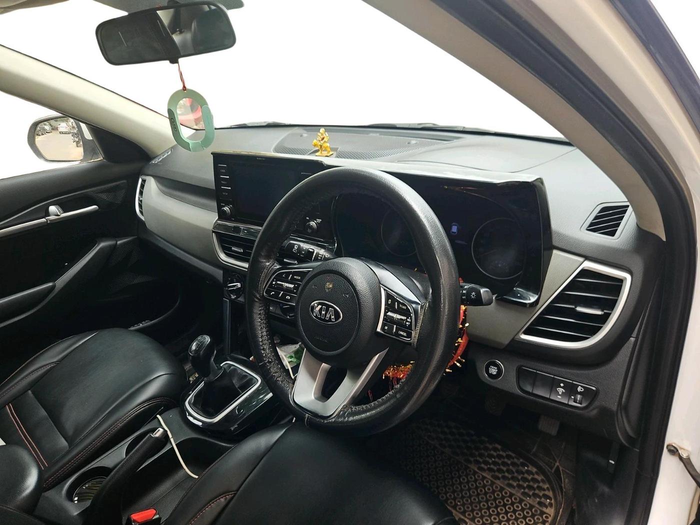 2020 KIA SELTOS HTK PLUS 1.5 DIESEL, Diesel, Manual, 1,68,833 km, interior