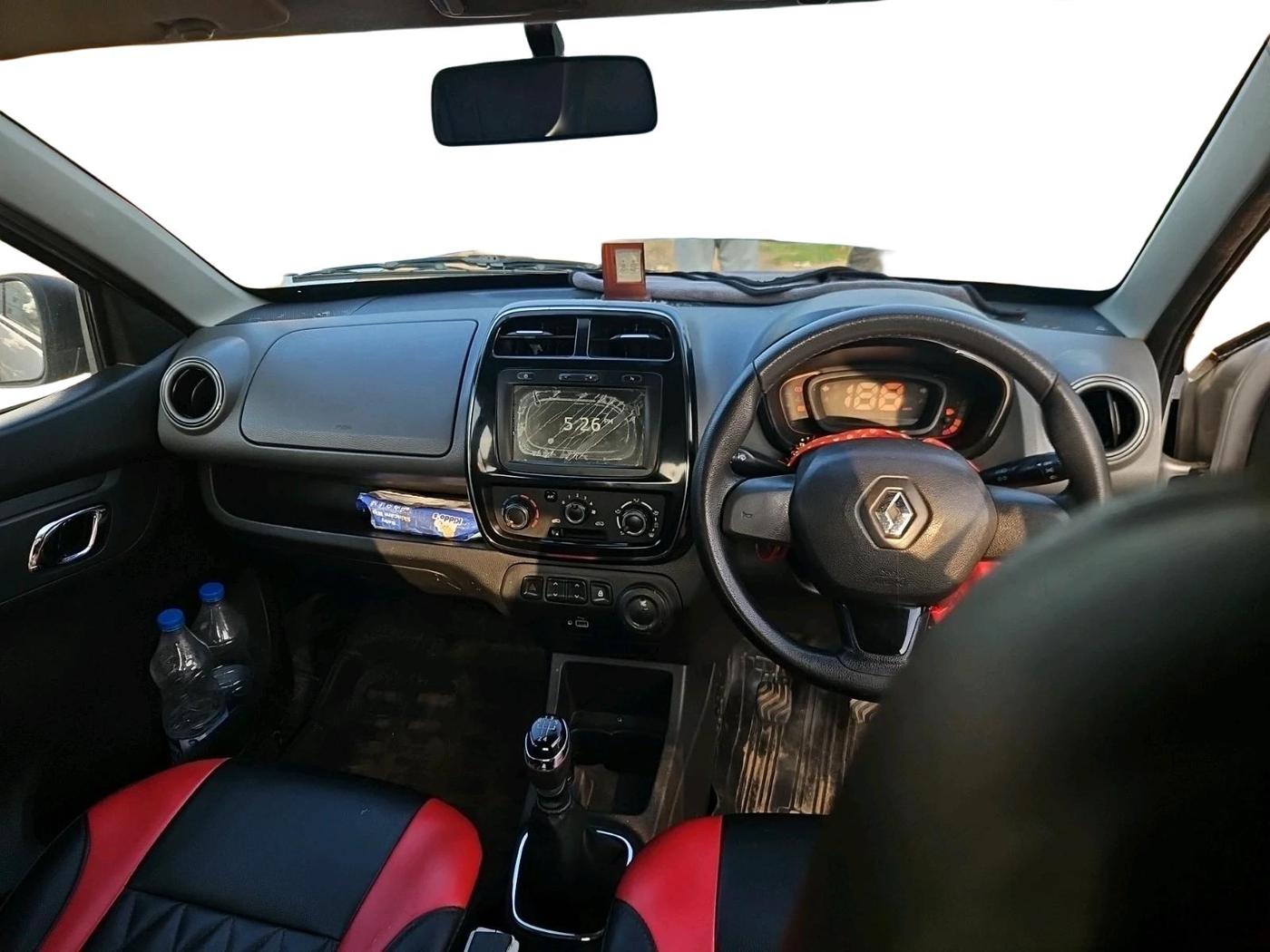 2019 Renault Kwid RXT 0.8 (O), Petrol, Manual, 59,321 km, interior