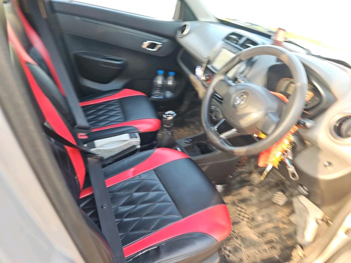 2019 Renault Kwid RXT 0.8 (O), Petrol, Manual, 59,321 km, interior