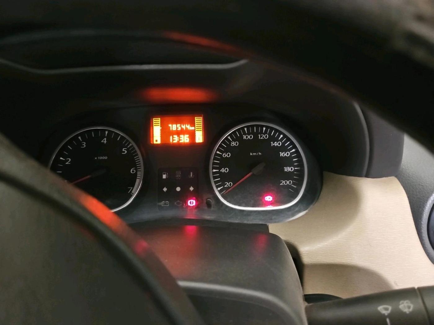 2012 Renault Duster 85 PS RXL DIESEL, Diesel, Manual, 78,544 km, interior