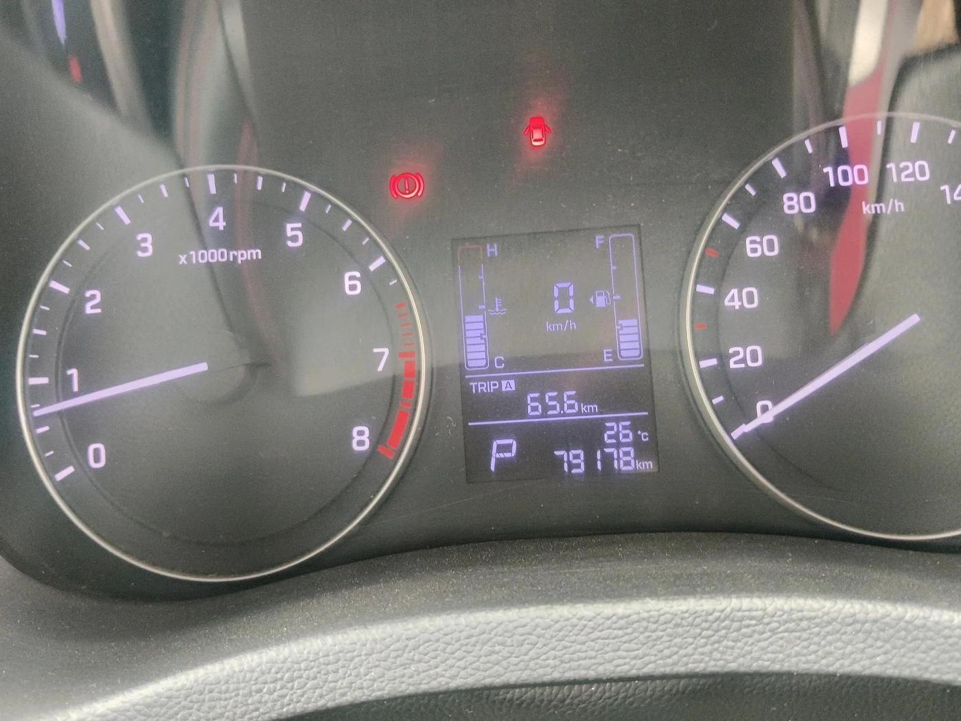 2017 Hyundai Creta SX PLUS AT 1.6 PETROL, Petrol, Automatic, 79,178 km, interior