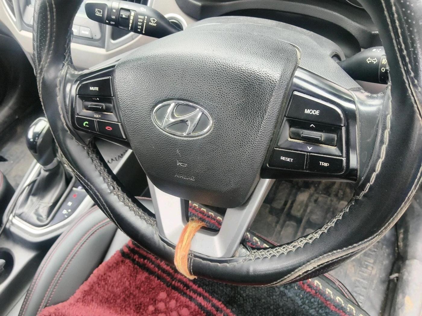 2017 Hyundai Creta SX PLUS AT 1.6 PETROL, Petrol, Automatic, 79,178 km, interior