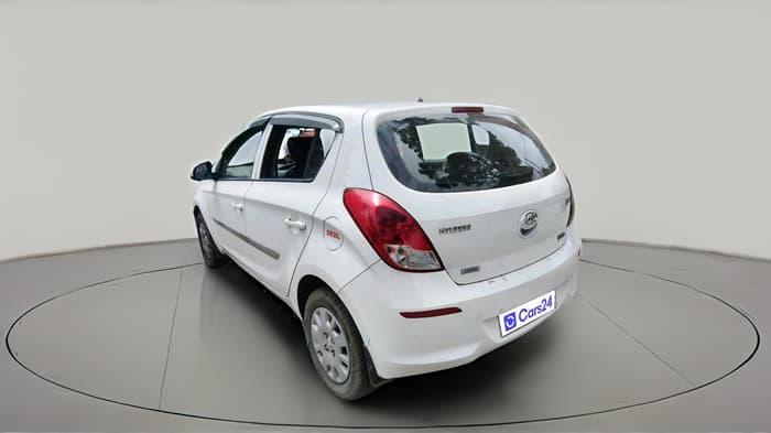 2013 Hyundai i20 MAGNA 1.4 CRDI, Diesel, Manual, 1,37,017 km, exterior
