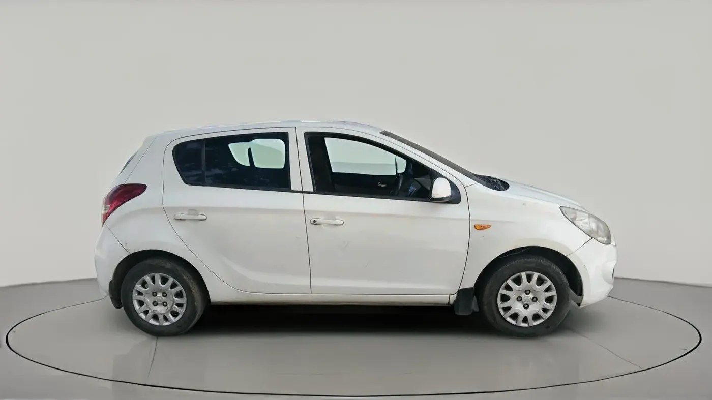 2011 Hyundai i20 MAGNA 1.4 CRDI, Diesel, Manual, 2,05,438 km, exterior
