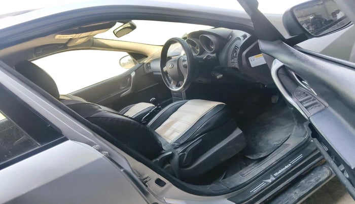 2012 Mahindra XUV500 W8, Diesel, Manual, 35,063 km, interior