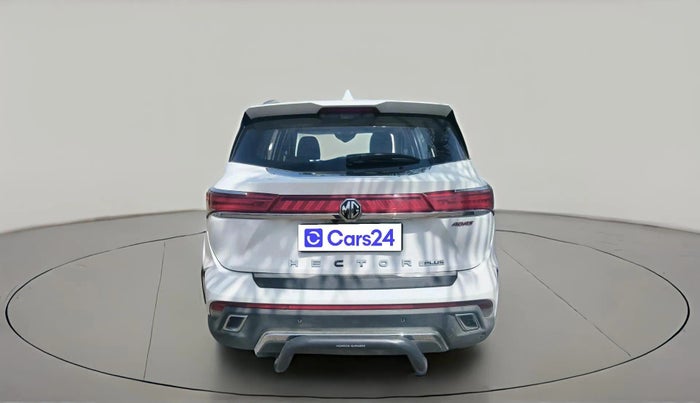 2025 MG HECTOR PLUS SAVVY PRO 1.5 TURBO CVT 7 STR, Petrol, Automatic, 8,040 km, exterior