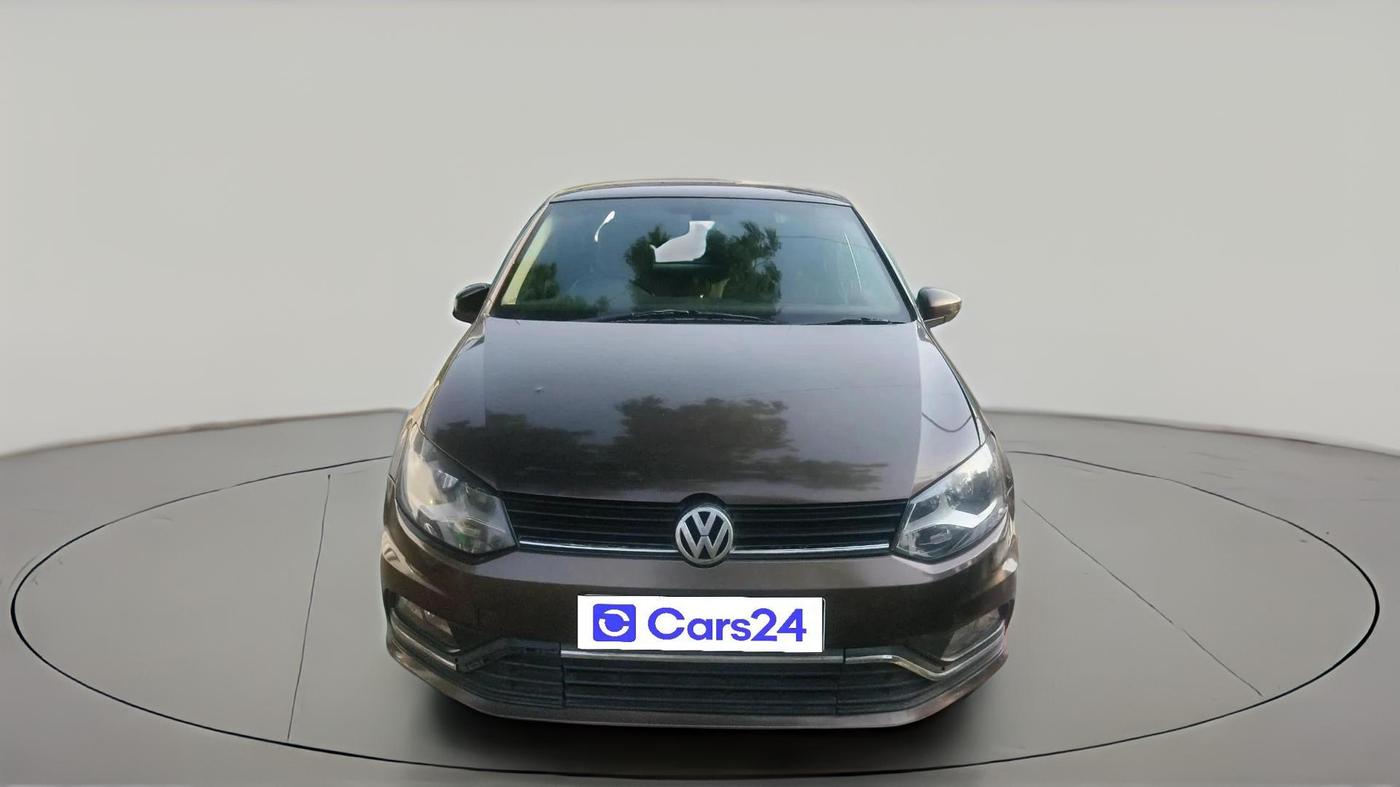 2016 Volkswagen Ameo HIGHLINE1.2L, Petrol, Manual, 1,06,876 km, exterior
