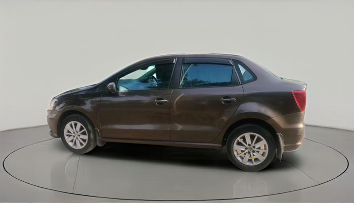 2016 Volkswagen Ameo HIGHLINE1.2L, Petrol, Manual, 1,06,876 km, exterior