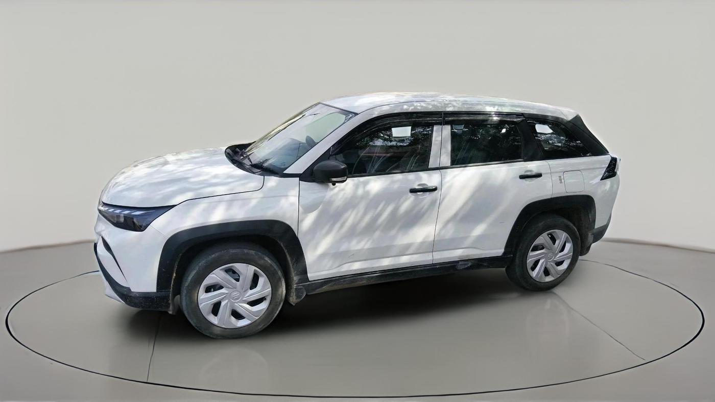 2026 Maruti Victoris Lxi 1.5 CNG MT, CNG, Manual, 9,488 km, exterior