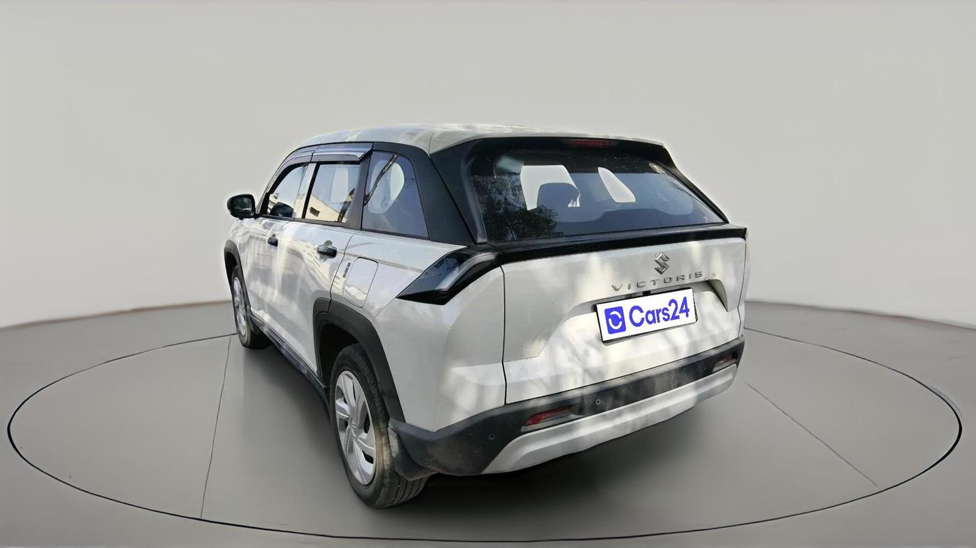 2026 Maruti Victoris Lxi 1.5 CNG MT, CNG, Manual, 9,488 km, exterior