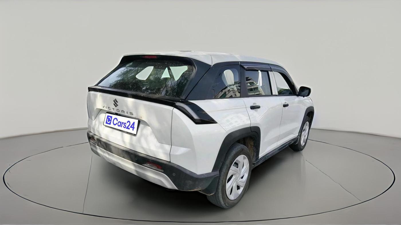 2026 Maruti Victoris Lxi 1.5 CNG MT, CNG, Manual, 9,488 km, exterior