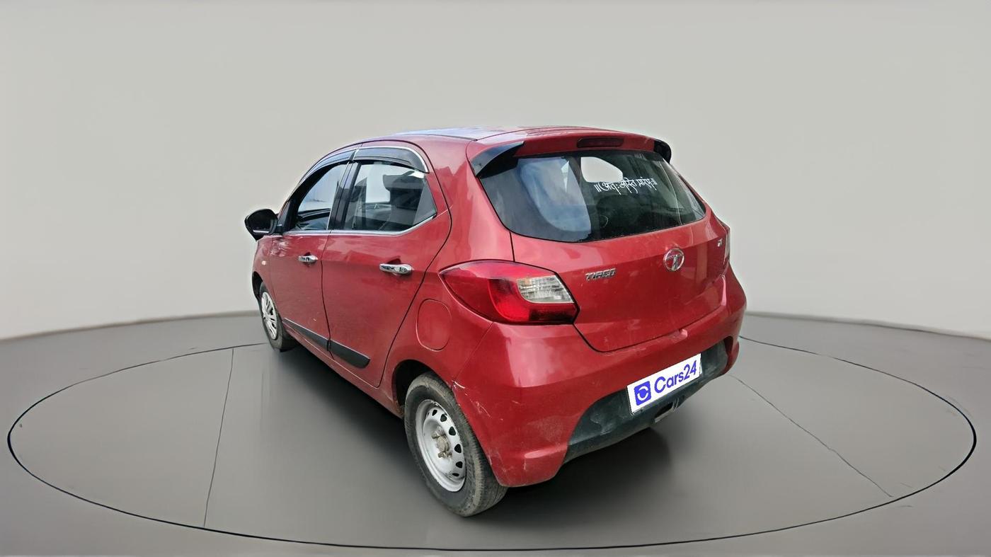2016 Tata Tiago XE DIESEL, Diesel, Manual, 1,23,665 km, exterior
