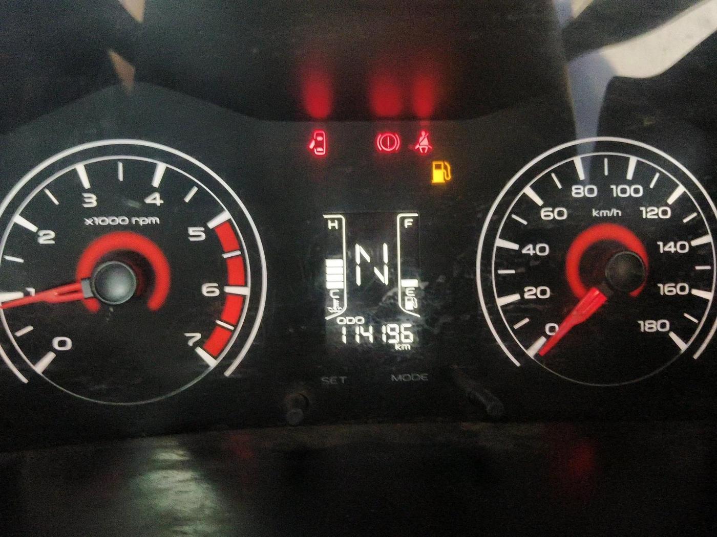2016 Mahindra Kuv100 K4 D 6 STR, Diesel, Manual, 1,14,196 km, interior
