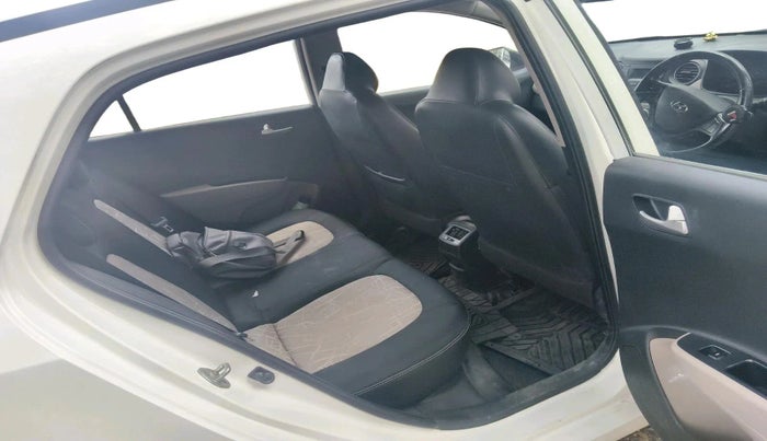 2016 Hyundai Grand i10 ASTA (O) AT 1.2 KAPPA VTVT, Petrol, Automatic, 54,063 km, interior