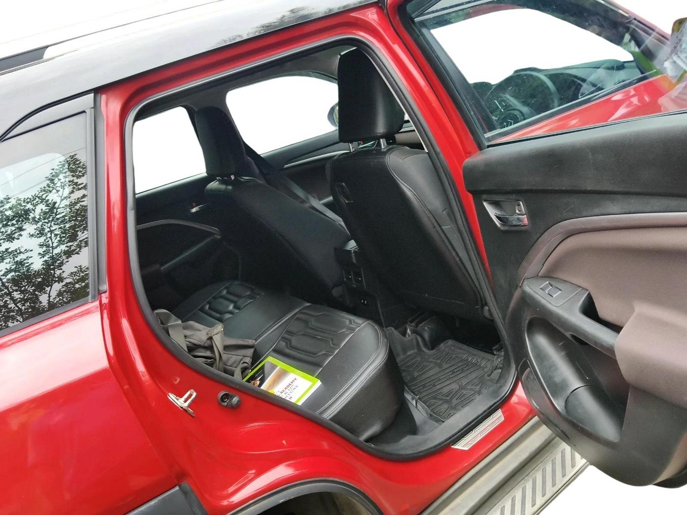 2022 Maruti BREZZA ZXI + AT SMART HYBRID, Petrol, Automatic, 1,31,185 km, interior