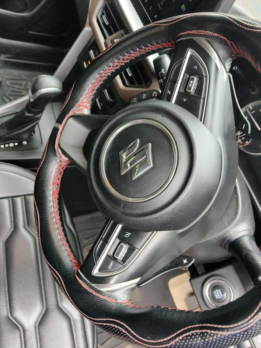 2022 Maruti BREZZA ZXI + AT SMART HYBRID, Petrol, Automatic, 1,31,185 km, interior