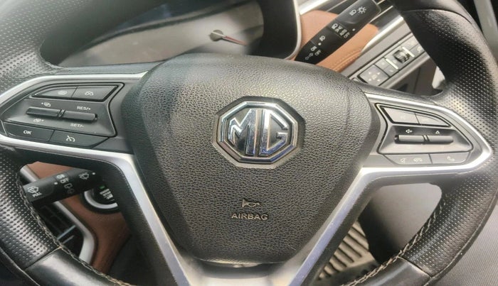 2020 MG HECTOR PLUS SHARP 2.0 DIESEL TURBO MT 6-STR, Diesel, Manual, 1,66,412 km, interior