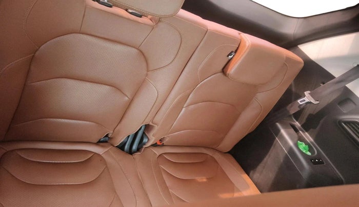 2020 MG HECTOR PLUS SHARP 2.0 DIESEL TURBO MT 6-STR, Diesel, Manual, 1,66,412 km, interior