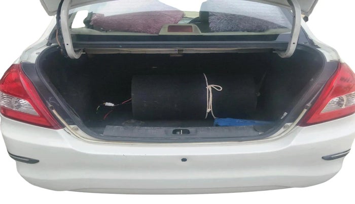 2014 Maruti Swift Dzire ZDI, Diesel, Manual, 2,75,873 km, exterior