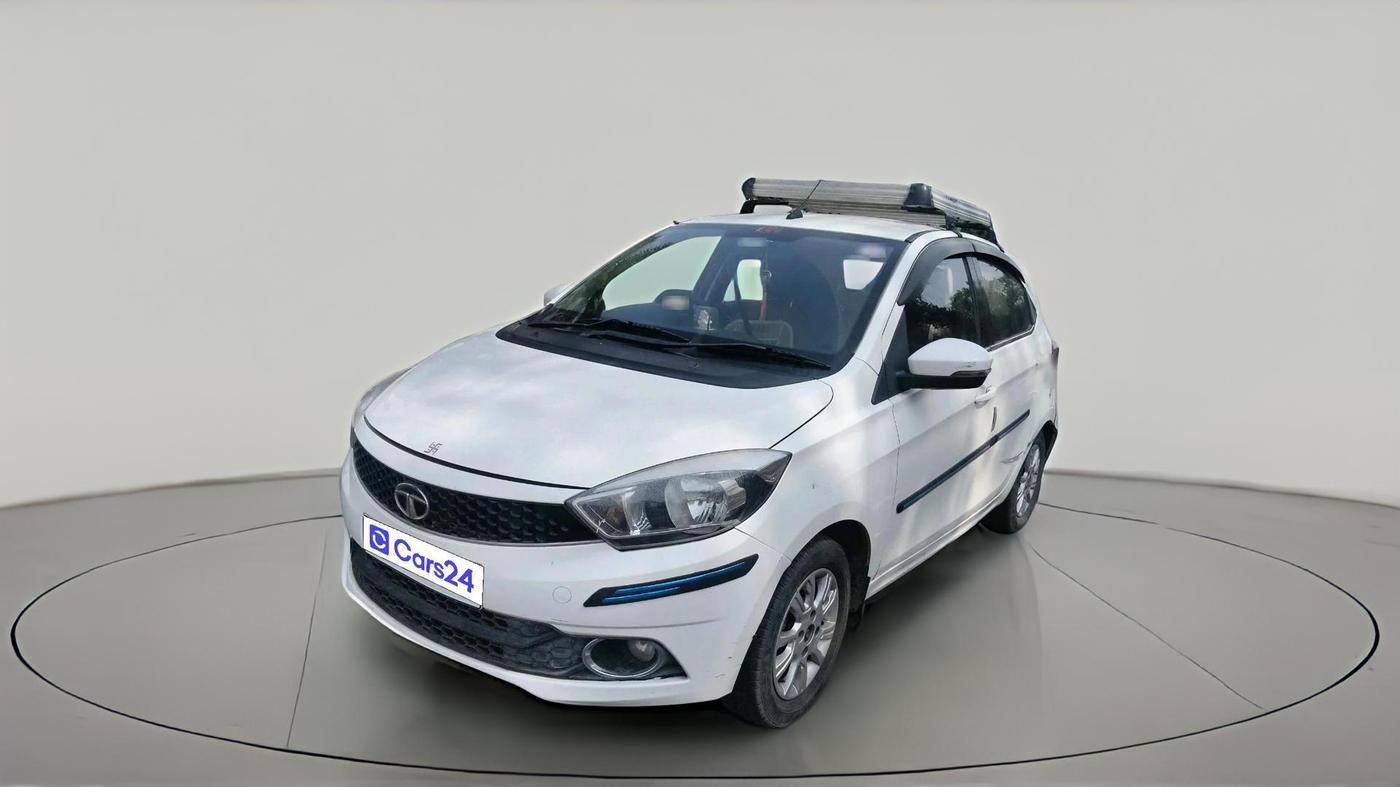 2017 Tata Tiago XZ PETROL, CNG, Manual, 1,05,619 km, exterior