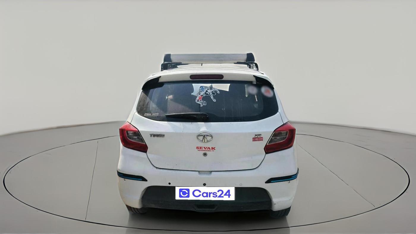 2017 Tata Tiago XZ PETROL, CNG, Manual, 1,05,619 km, exterior