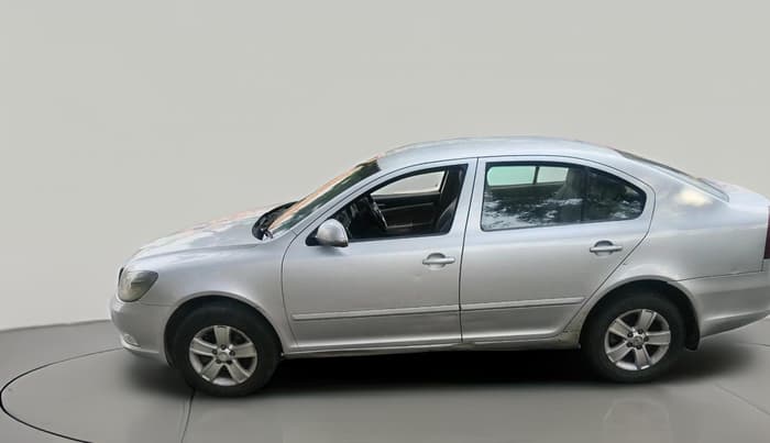 2012 Skoda Laura AMBIENTE 2.0 TDI CR MT, Diesel, Manual, 1,43,466 km, exterior
