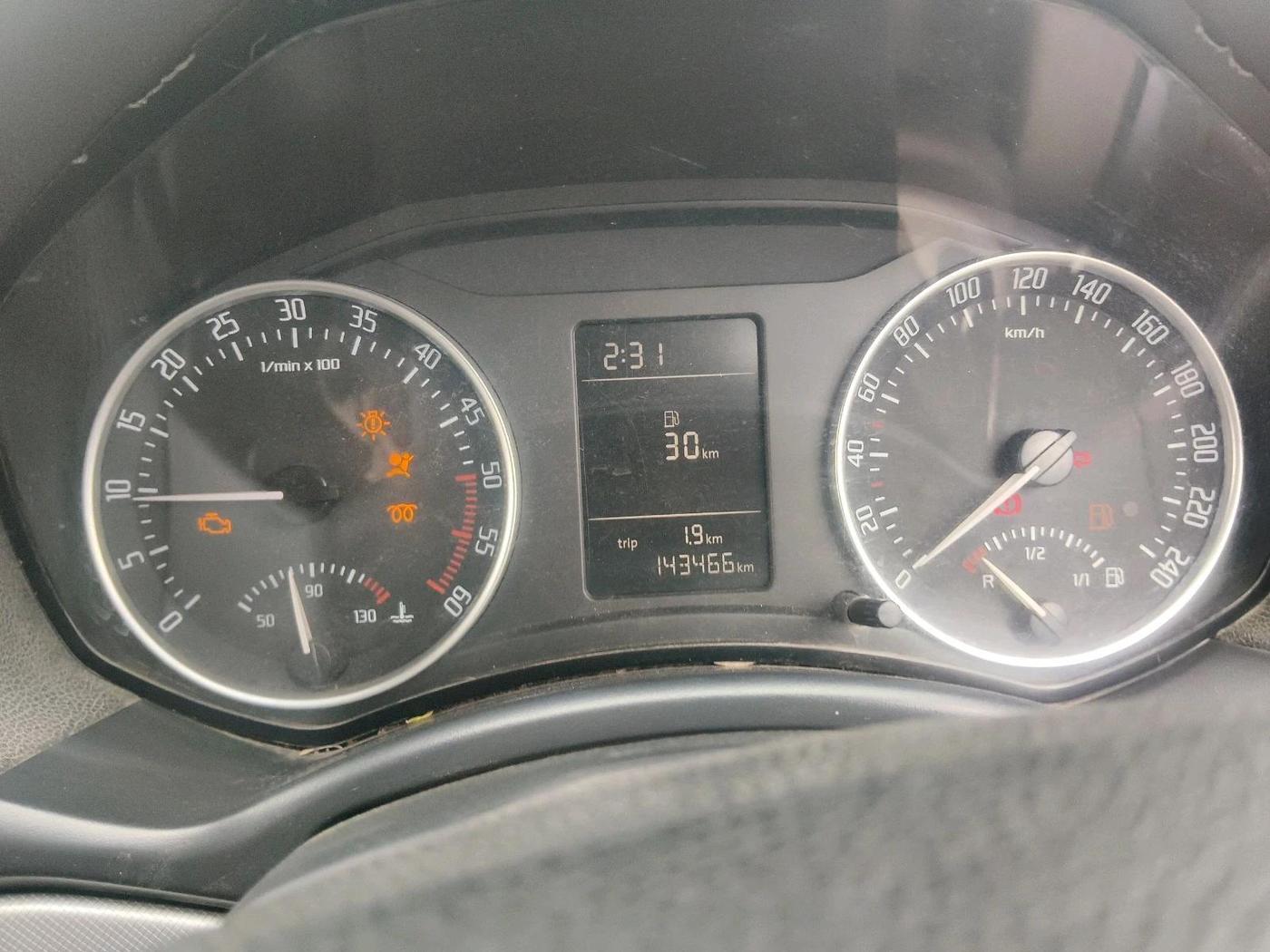 2012 Skoda Laura AMBIENTE 2.0 TDI CR MT, Diesel, Manual, 1,43,466 km, interior