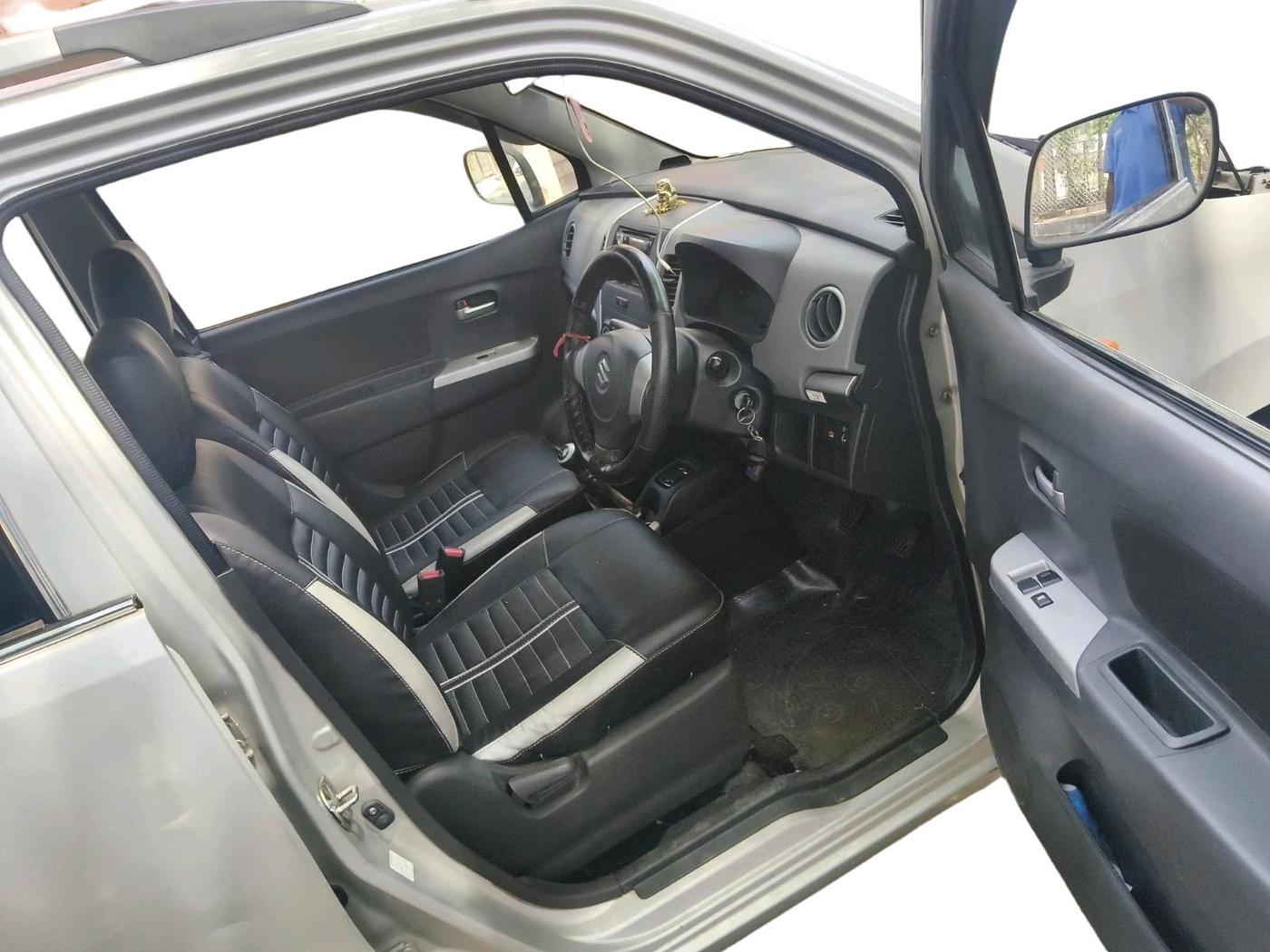 2012 Maruti Wagon R 1.0 LXI, Petrol, Manual, 33,750 km, interior
