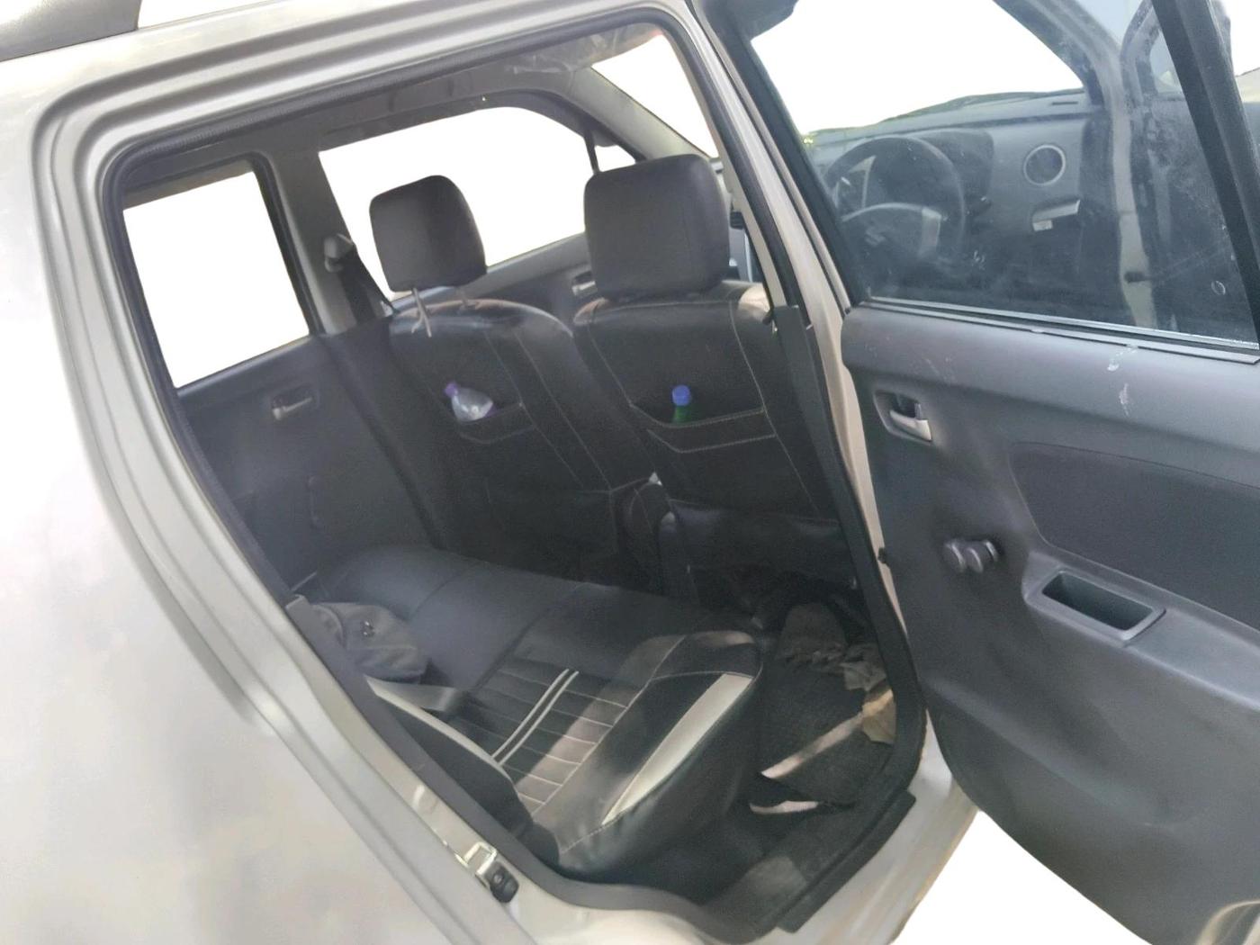 2012 Maruti Wagon R 1.0 LXI, Petrol, Manual, 33,750 km, interior