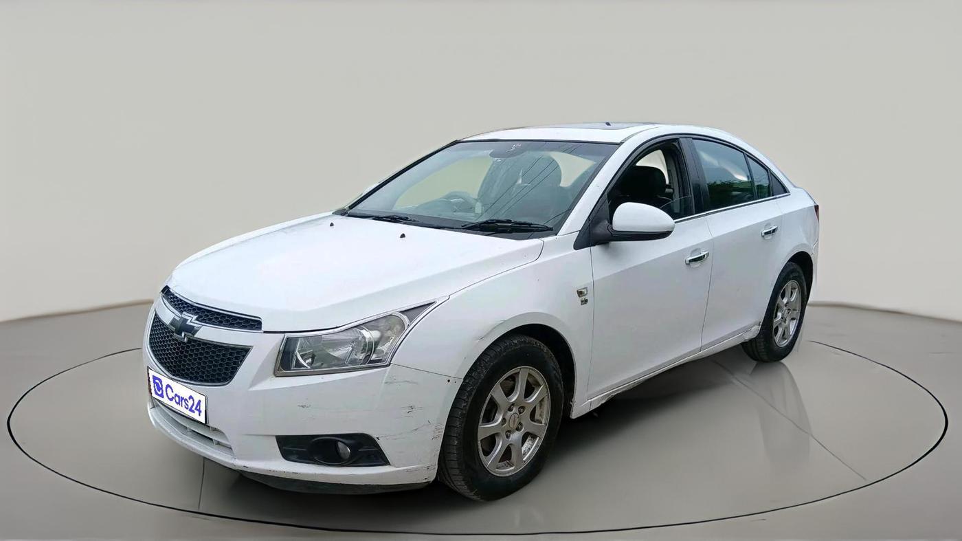 2011 Chevrolet Cruze LTZ, Diesel, Manual, 1,28,562 km, exterior