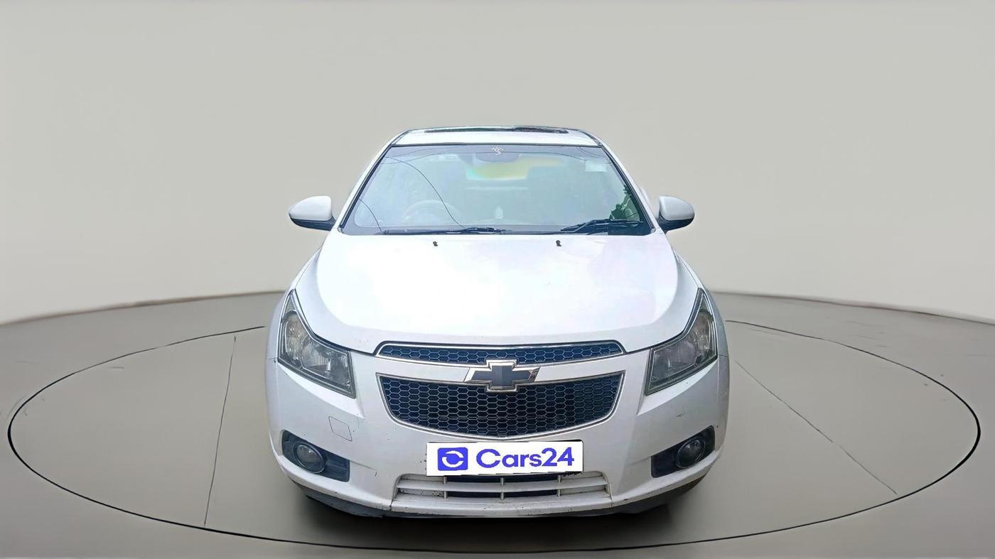 2011 Chevrolet Cruze LTZ, Diesel, Manual, 1,28,562 km, exterior