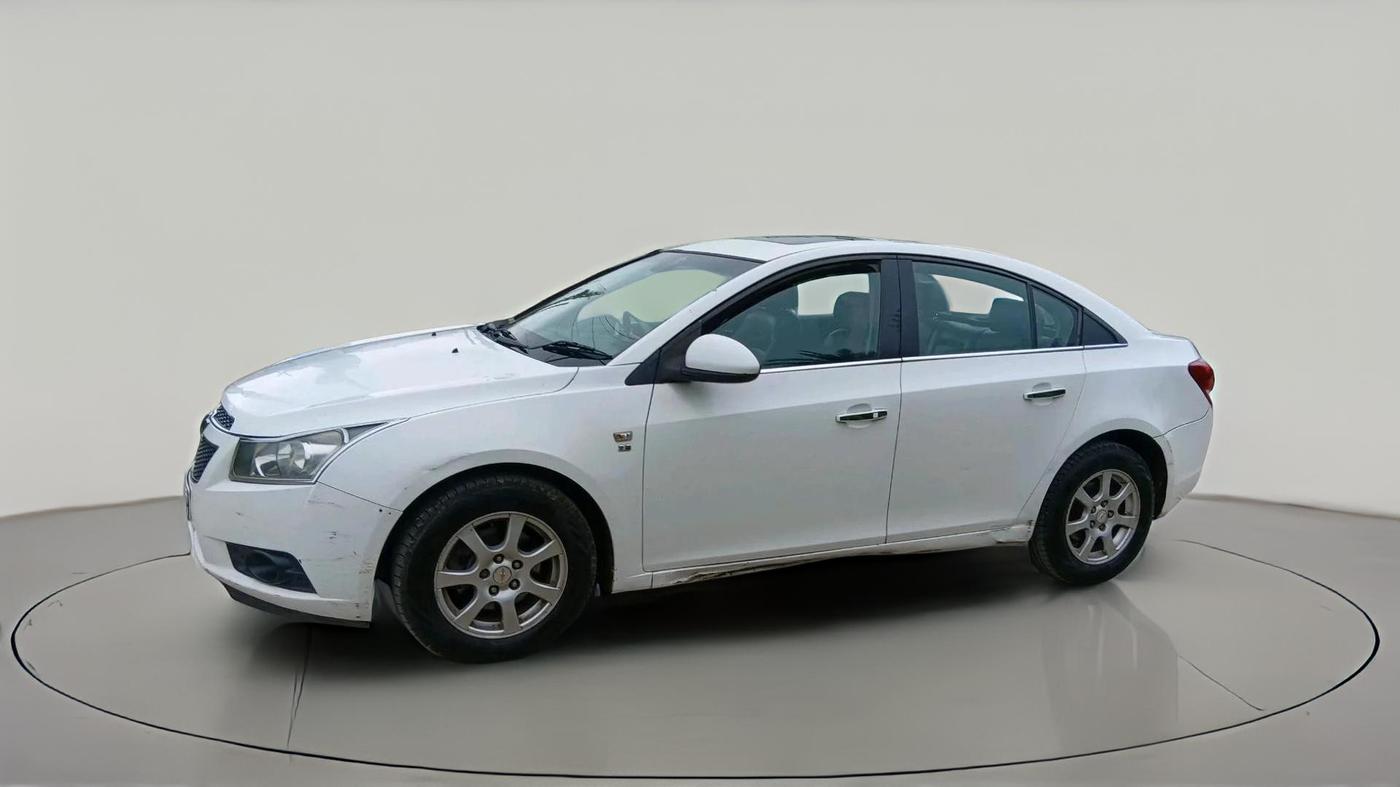 2011 Chevrolet Cruze LTZ, Diesel, Manual, 1,28,562 km, exterior