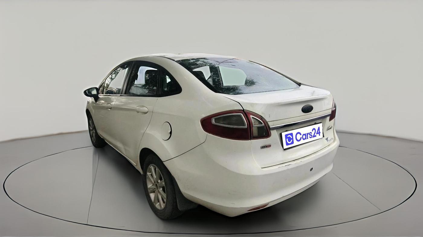 2011 Ford Fiesta TITANIUM DIESEL, Diesel, Manual, 1,44,171 km, exterior
