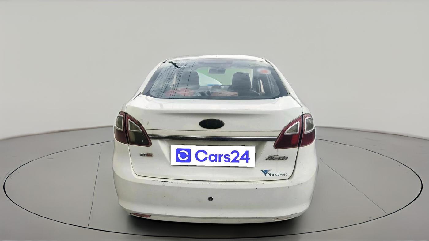 2011 Ford Fiesta TITANIUM DIESEL, Diesel, Manual, 1,44,171 km, exterior
