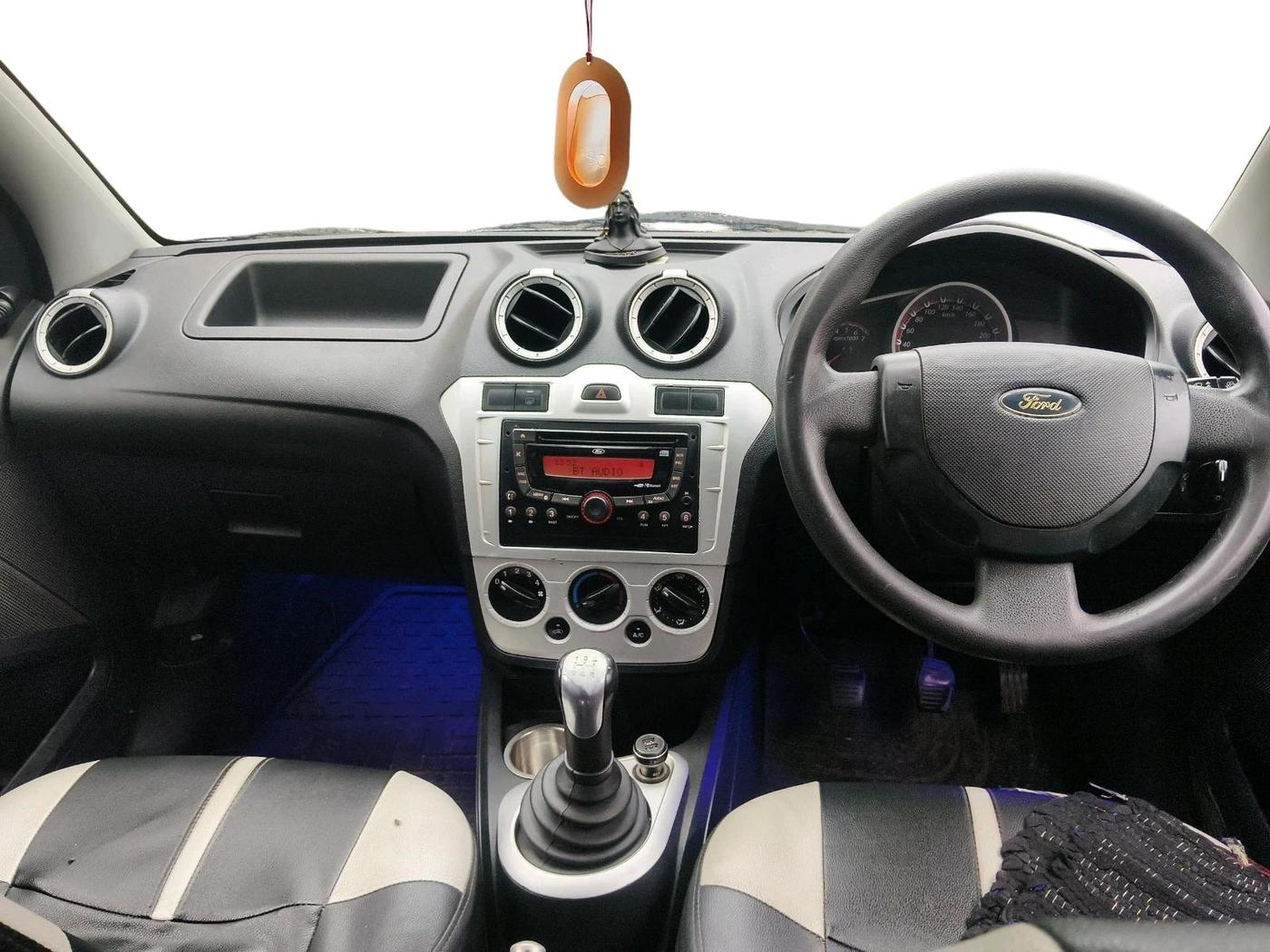 2012 Ford Figo ZXI 1.4 DIESEL, Diesel, Manual, 1,14,853 km, interior