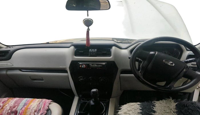 2020 Mahindra Scorpio S5, Diesel, Manual, 1,05,171 km, interior