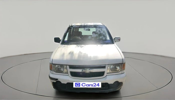 2013 Chevrolet Tavera NEO 3 LS 10 STR BS IV, Diesel, Manual, 4,48,733 km, exterior