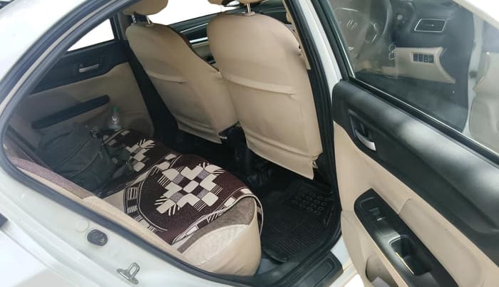 2021 Honda Amaze 1.5L I-DTEC S, Diesel, Manual, 2,22,061 km, interior