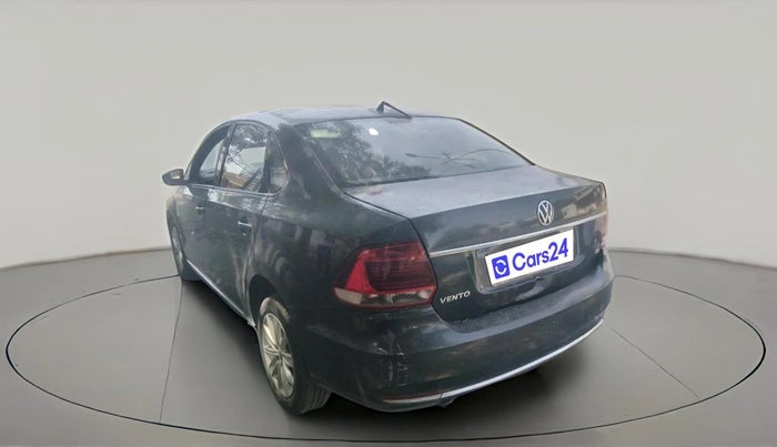 2016 Volkswagen Vento HIGHLINE DIESEL 1.5, Diesel, Manual, 1,64,738 km, exterior